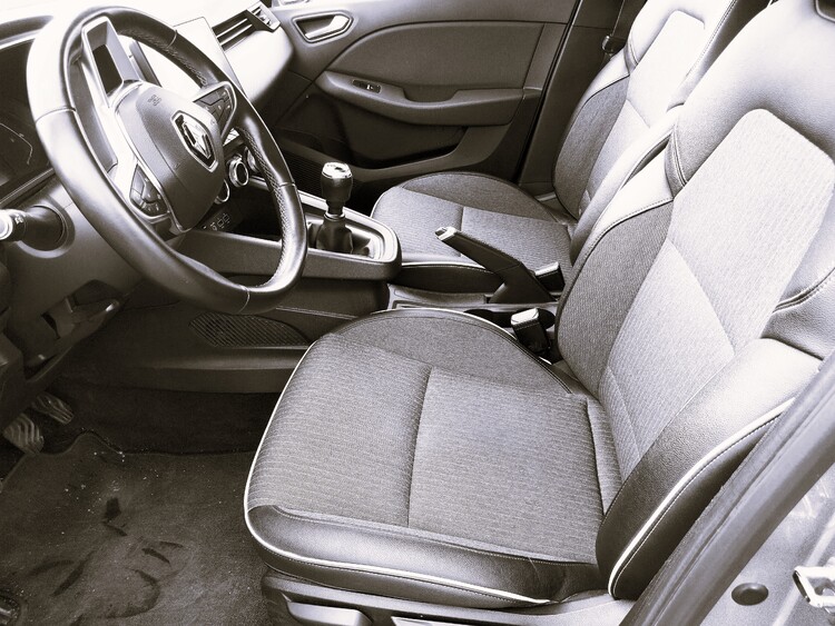 Renault Clio <span class=